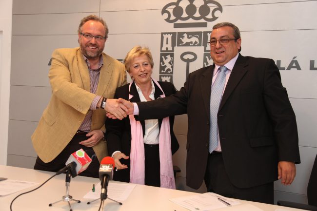 1331808618Copia de IMG_2476