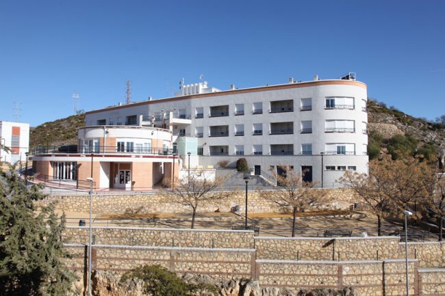 Residencia Mayores lateral