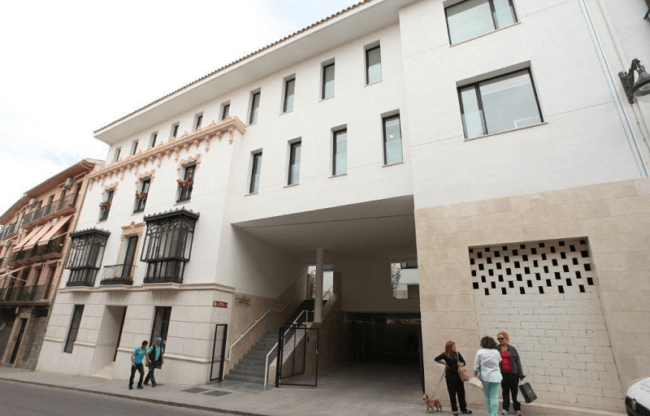 CENTRO SOCIAL POLIVALENTE LA TEJUELA