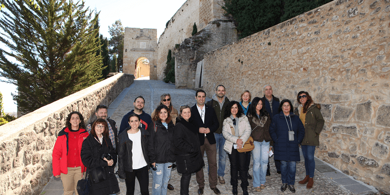 TU HISTORIA ABRIL 2018