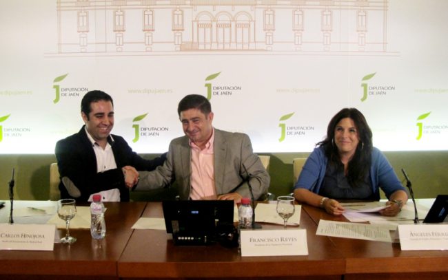 W20140613-Firma-de-convenio-Etnosur-2-1