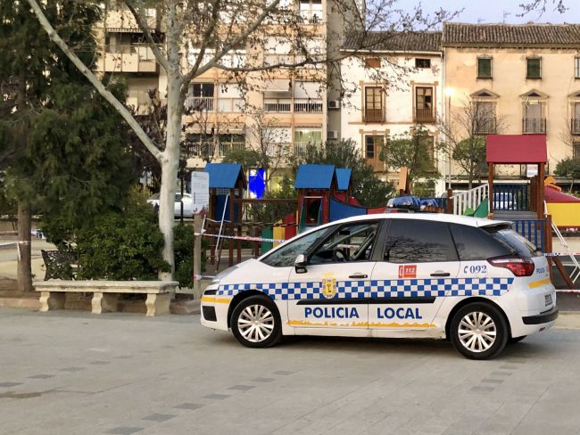 coche policia paseo de los alamos