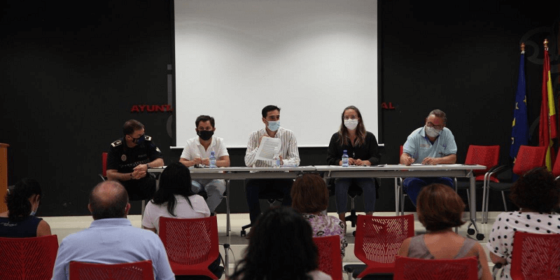 REUNIÓN ESCOLAR