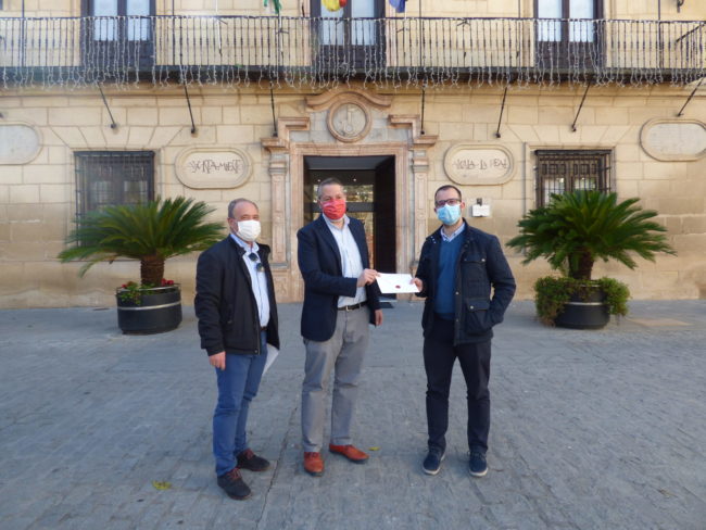 56371C80-5435-4070-8162-CD589573925A