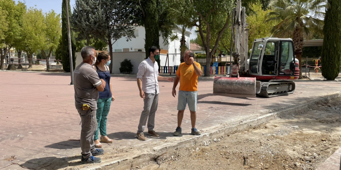 Inicio obras parque Comendador PFEA Santa Ana