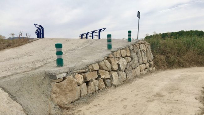 5EE25524-6922-4E60-B7F8-EABE281E35F2