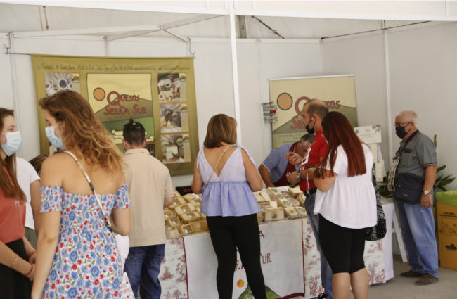 D2487EFE-E45A-444D-BA92-448B114551BC