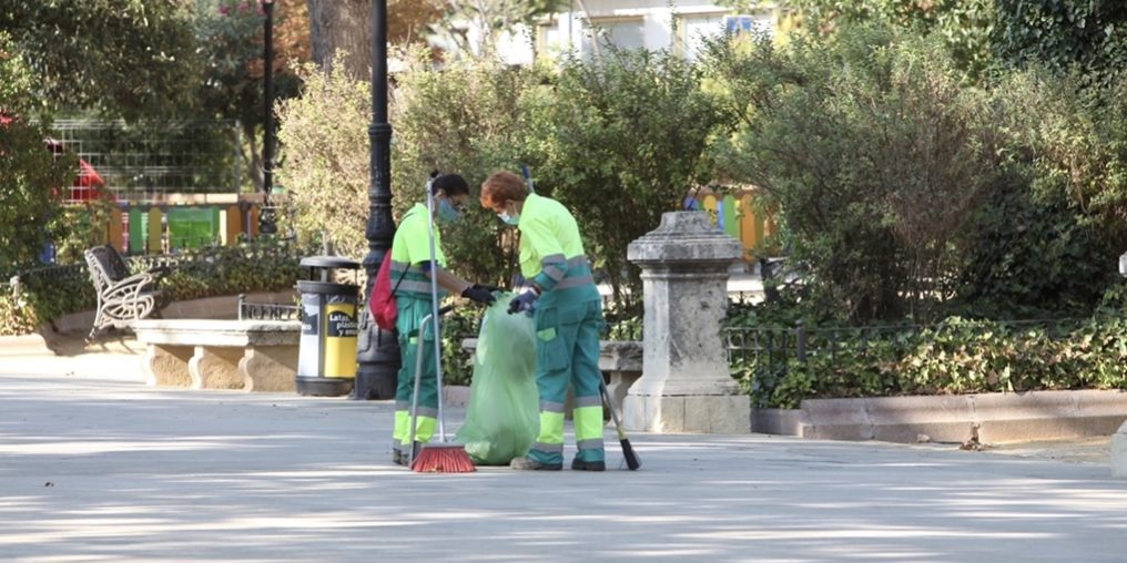 8969C46F-4599-4F68-B831-7149FBA7AC85