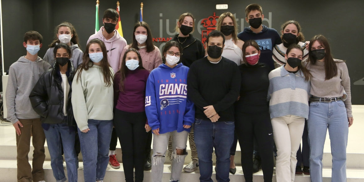 B1CD96FE-0060-425A-9787-84651113BF20