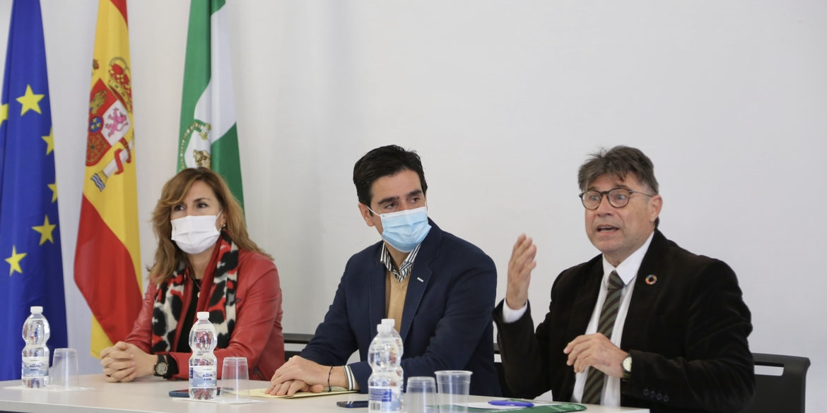 2AB78D9C-A1E1-4210-9192-E4A2EC412320