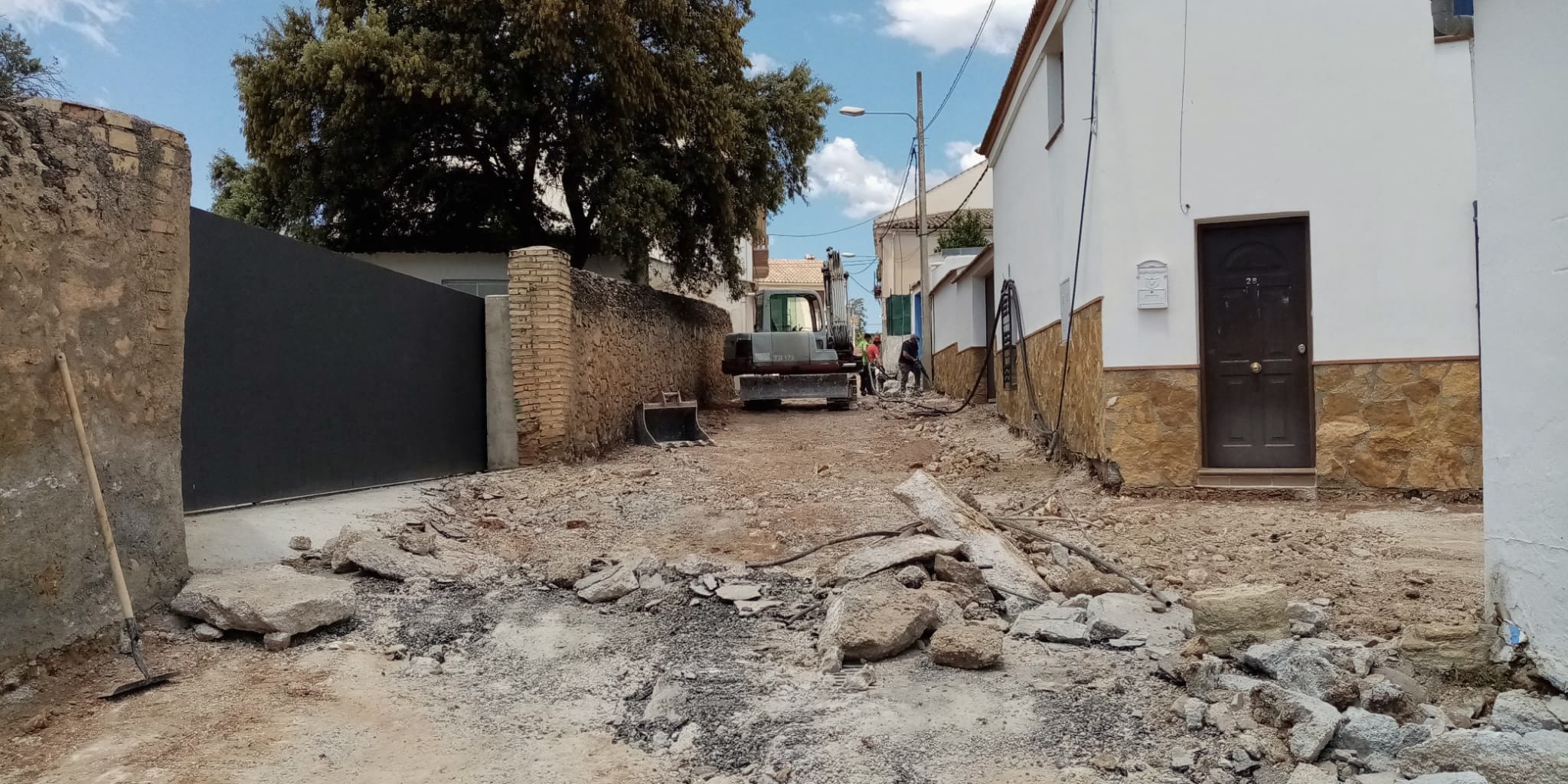 3C651CEF-ADB2-4887-A679-02A277382C0B