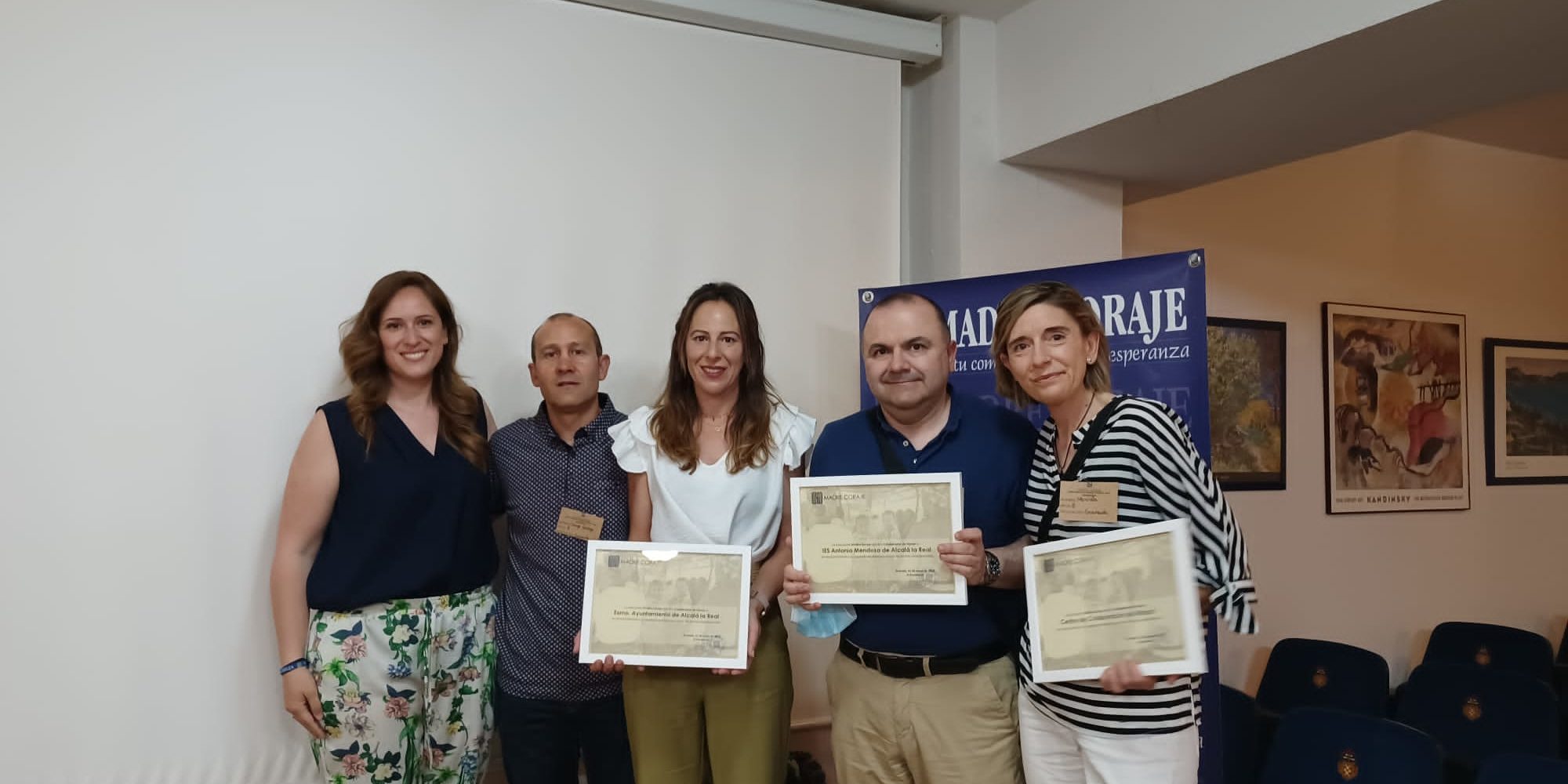 F0B90EA2-5AB1-4622-91E1-2B587ABB8A83