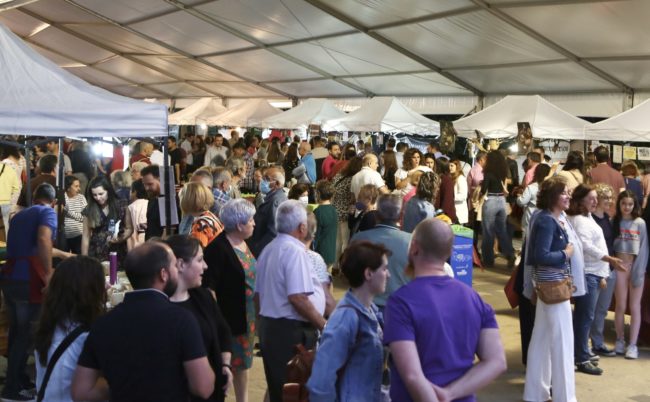 73F5CD0C-E4D8-461C-98F9-038C3EFB99EC