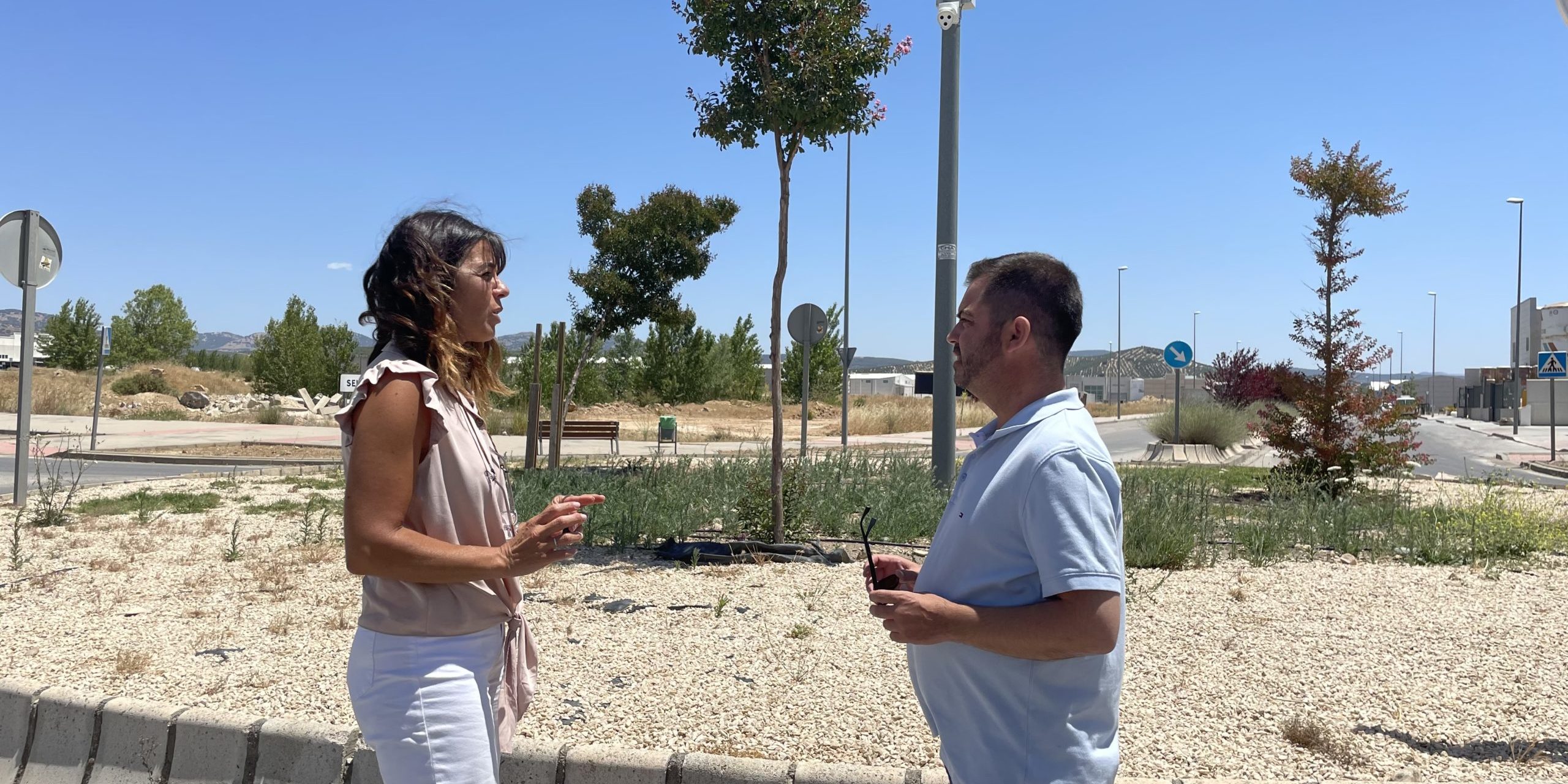 D2F8D020-B8D7-453D-82FF-512AC3712101