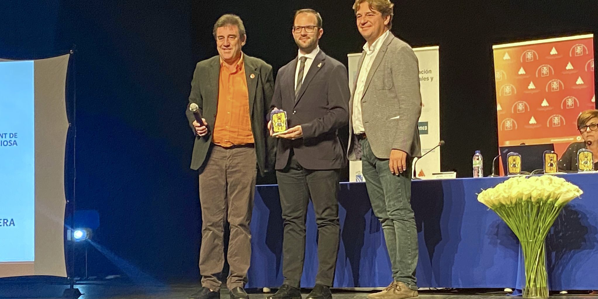 C3611270-4A46-40C1-95F0-FB5F8C92C0CF