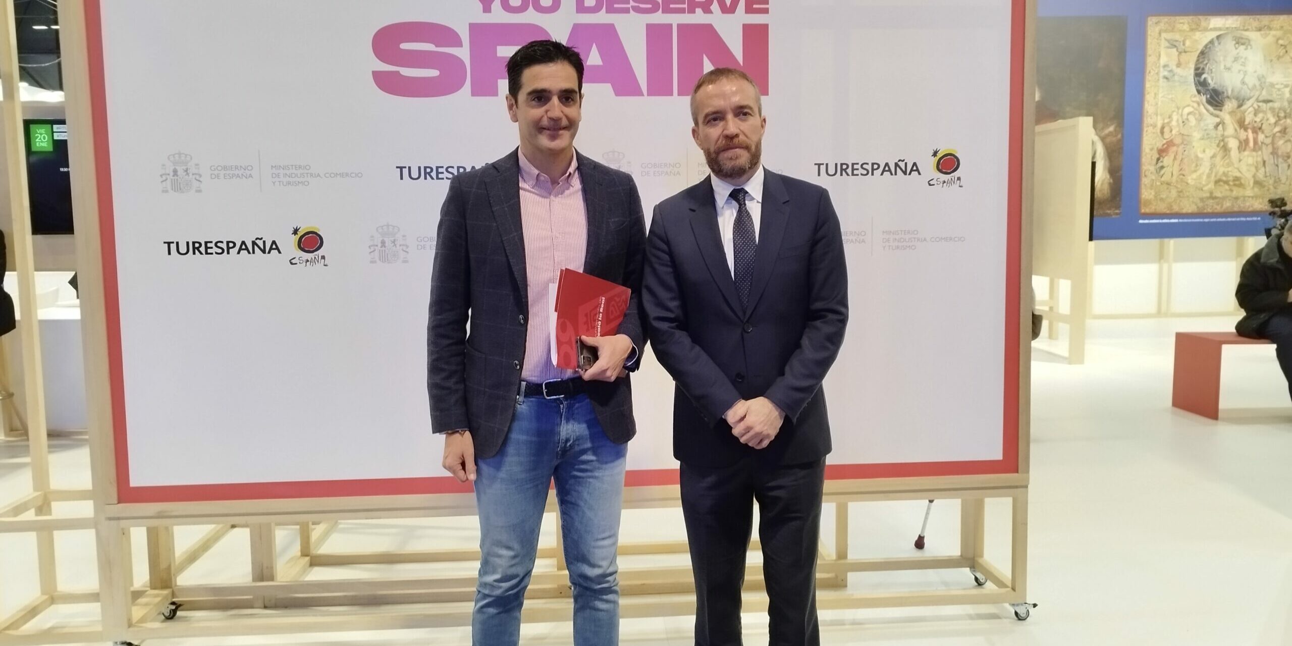 DE66A435-1CB6-4B7F-9CCB-A002BAD90742