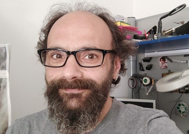 909F6046-913B-4103-95B3-A0010EE17B06