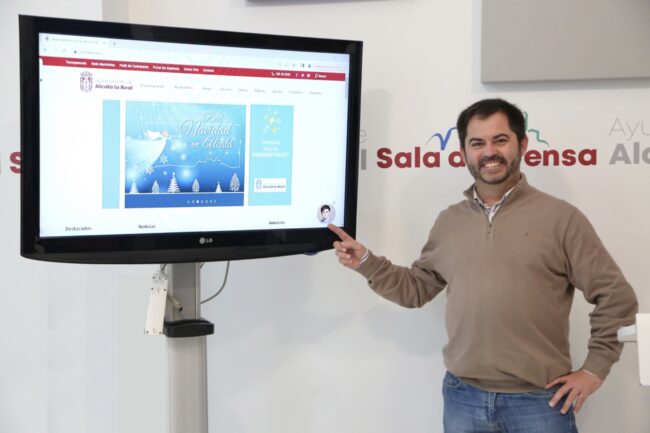 Jesús presentando chatbot Esento