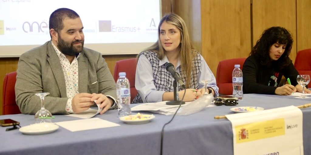 Rocío clausura proyecto VerdeSur Ni-Ni Yo-Yo con Mariano Zamora