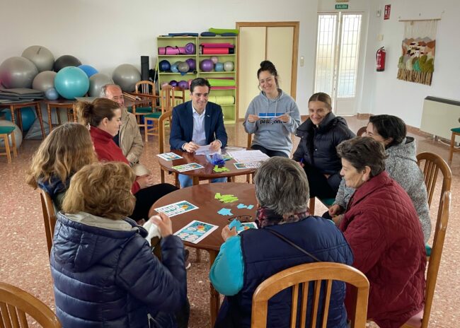 Taller Empoderamiento Comunitario Marino y Baldomero en Ermita Nueva