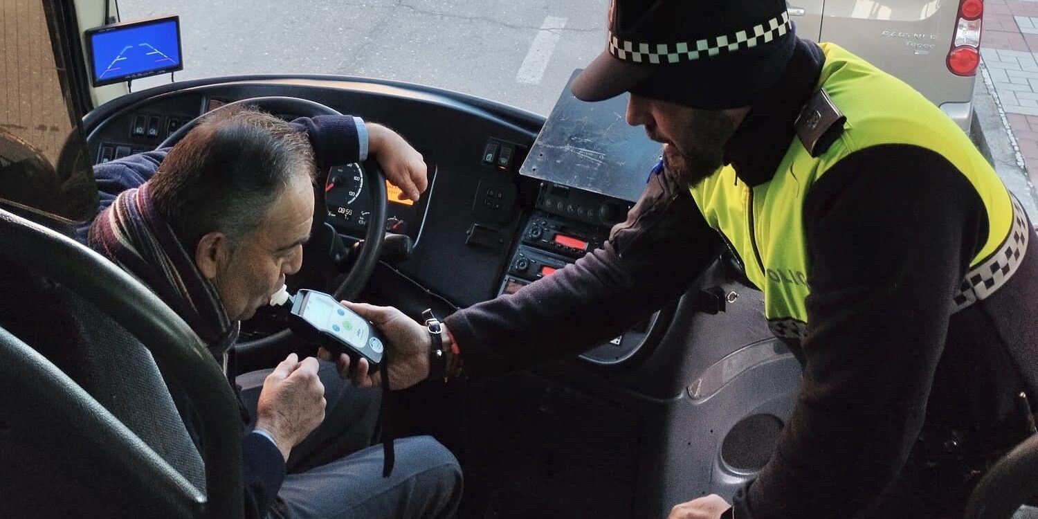 Control Policía DGT conductor