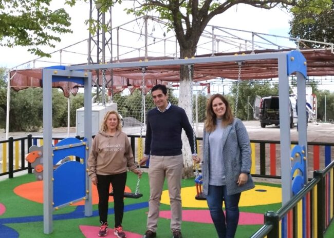 Parque Caserías de San Isidro Marino, Merce Flores y Loli Pedánea