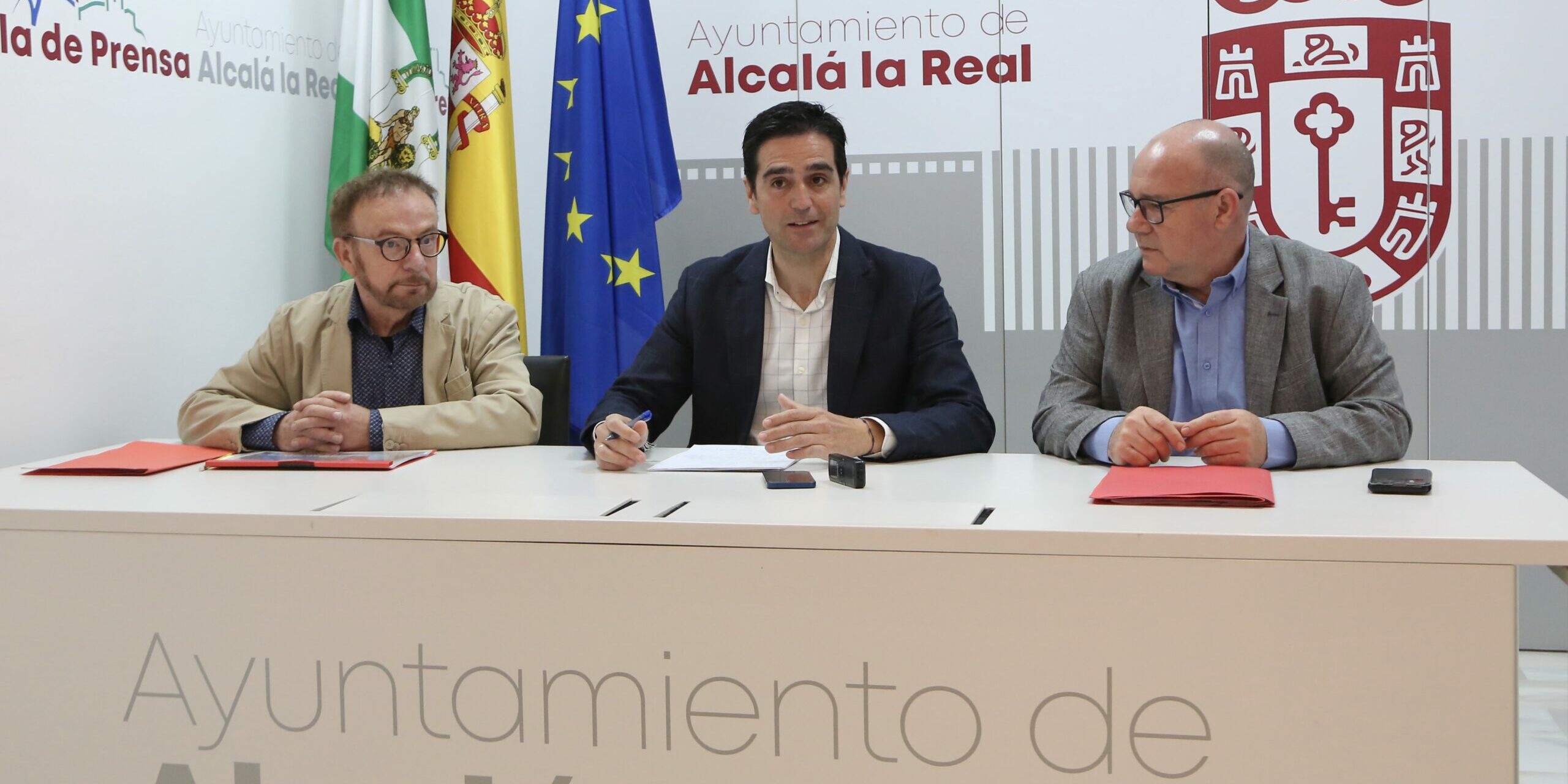 Marino, Jerónimo Vera y Pruden Rosales convenio Cruz Roja convenio Emple-Habilidad