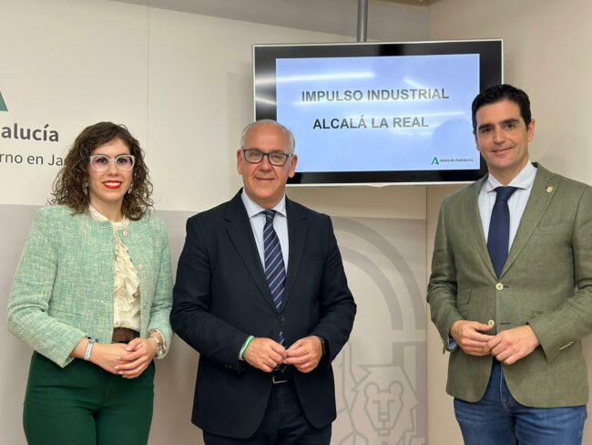Presentación Ferias Plástico Hispack y Techtextil Marino, Ariadna y Jesus Estrella