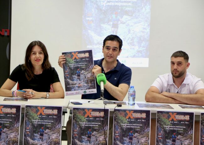 Marino, Belén y Dani con Cartel II X-Treme Sierra Sur