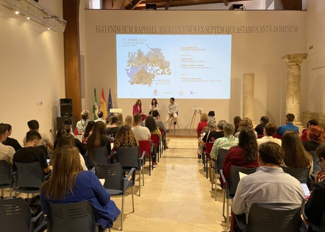 Ponentes y publico en La Trinidad IV Jornadas Calidad Turística