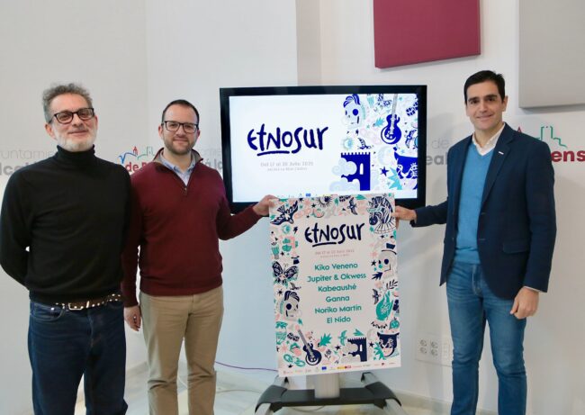 Marino, Juanma y Juanra pantalla Etnosur 2025