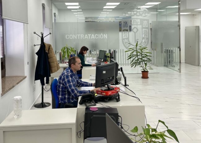 Área Contratación