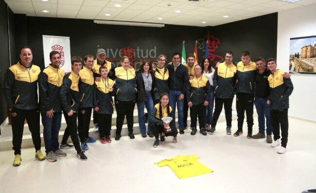 Campeones España Médium Hockey Plus con Marino