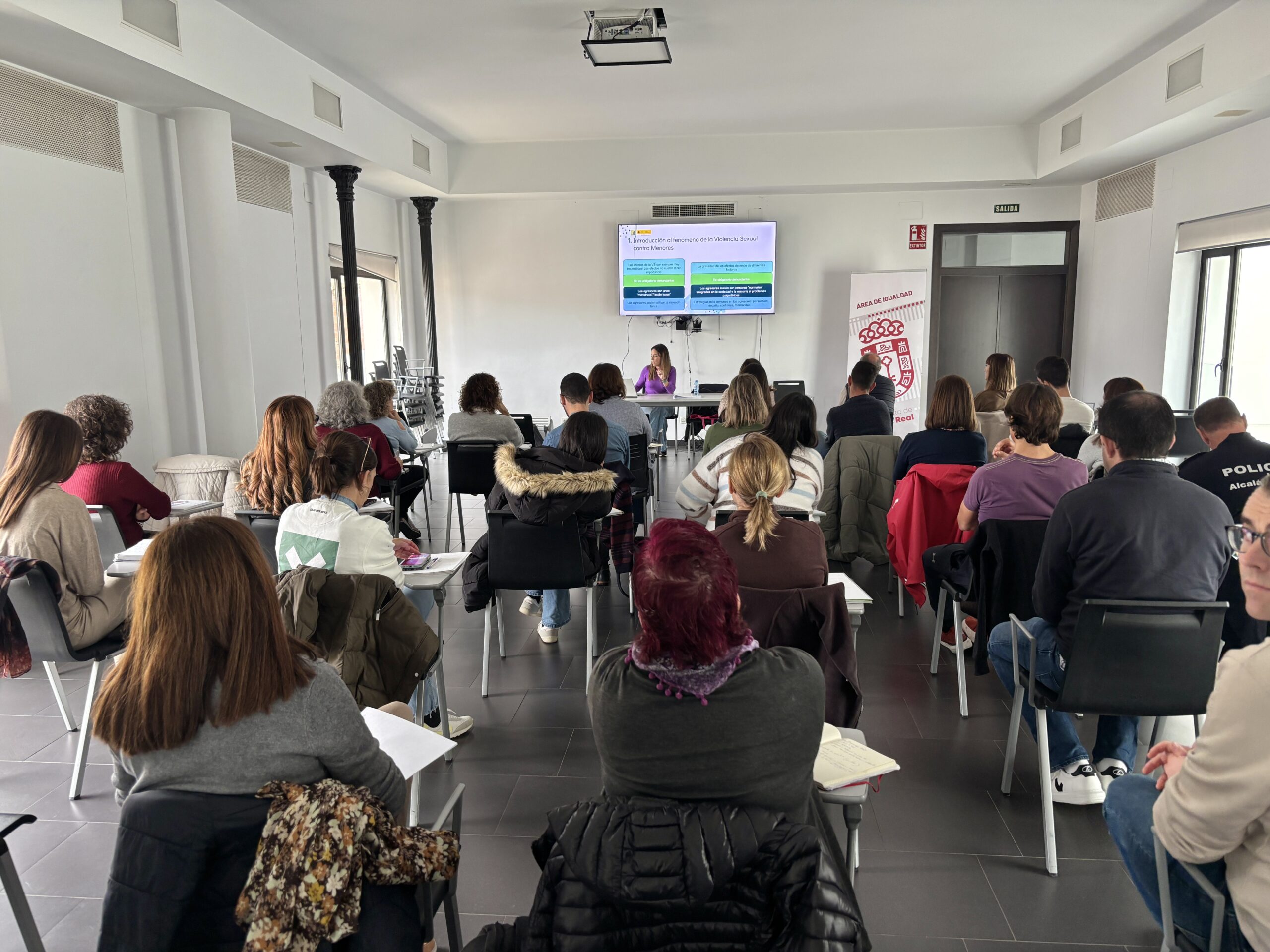 Formación 25N Soni Fominguez