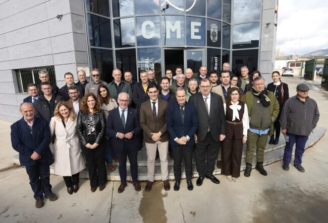 Encuentro con Manuel Larrasa grupo